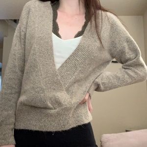 Forever 21 Deep V Neck Long Sleeve Sweater
